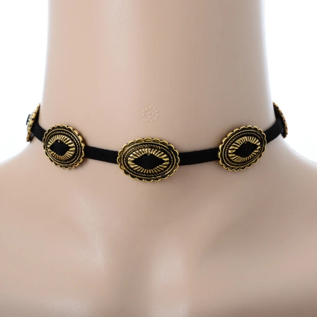 choker z medalionami