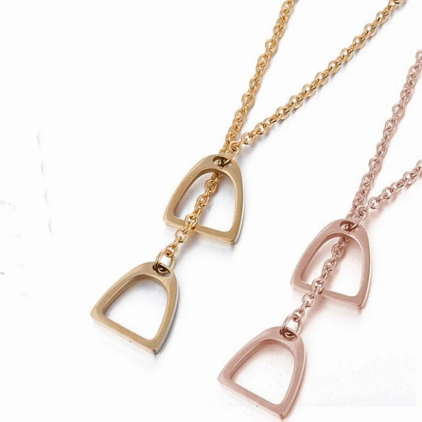 naszyjnik-strzemiona