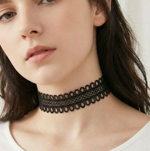 choker-koronkowy-czarny