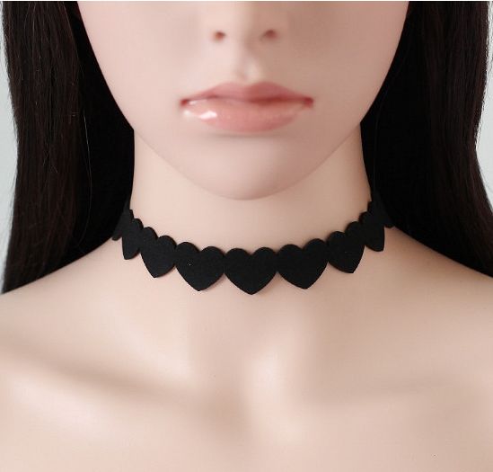 choker serduszka