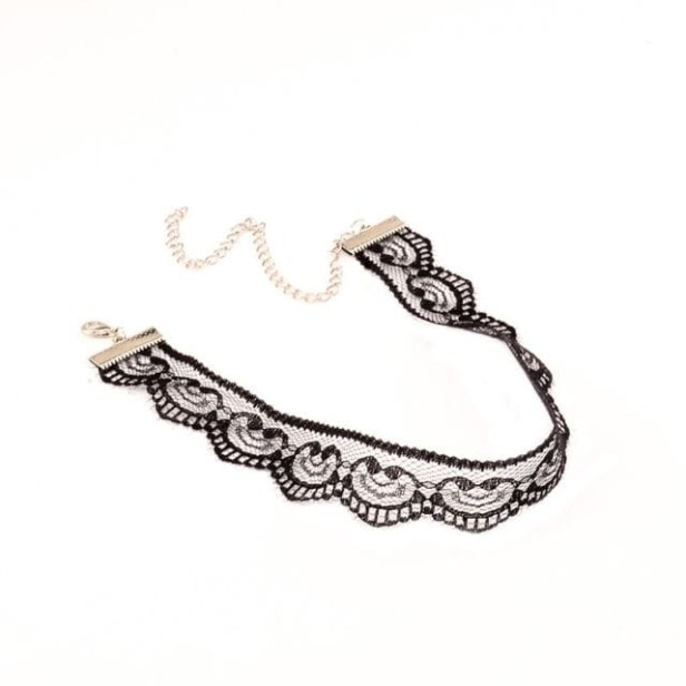 choker koronkowy