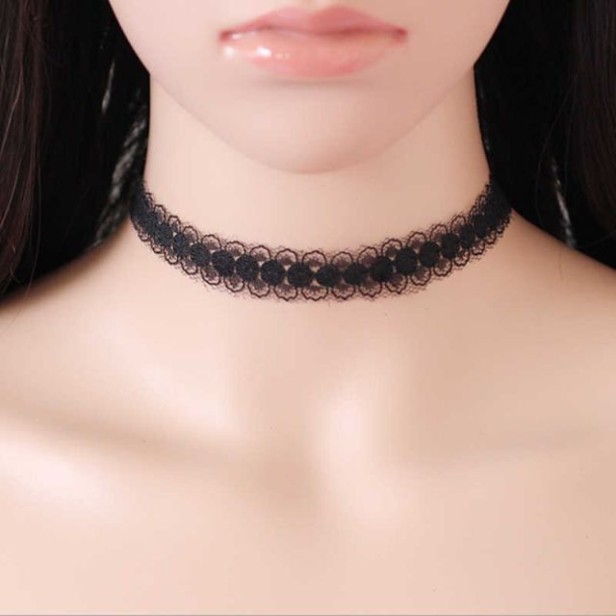 choker koronkowy
