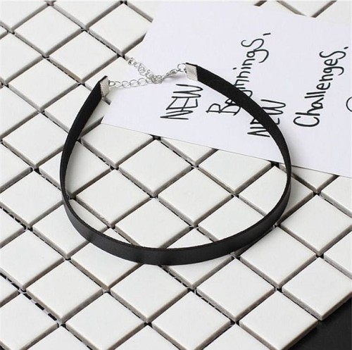 choker czarny skorzany
