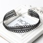 choker koronkowy czarny