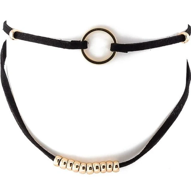 choker-z-kolkiem