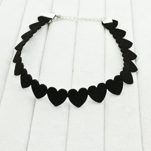 choker serduszka